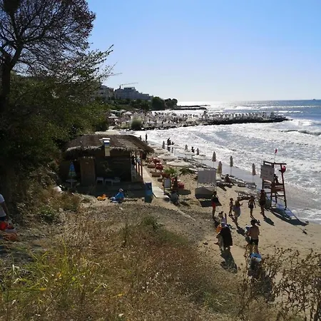 Benjamin Silver Beach